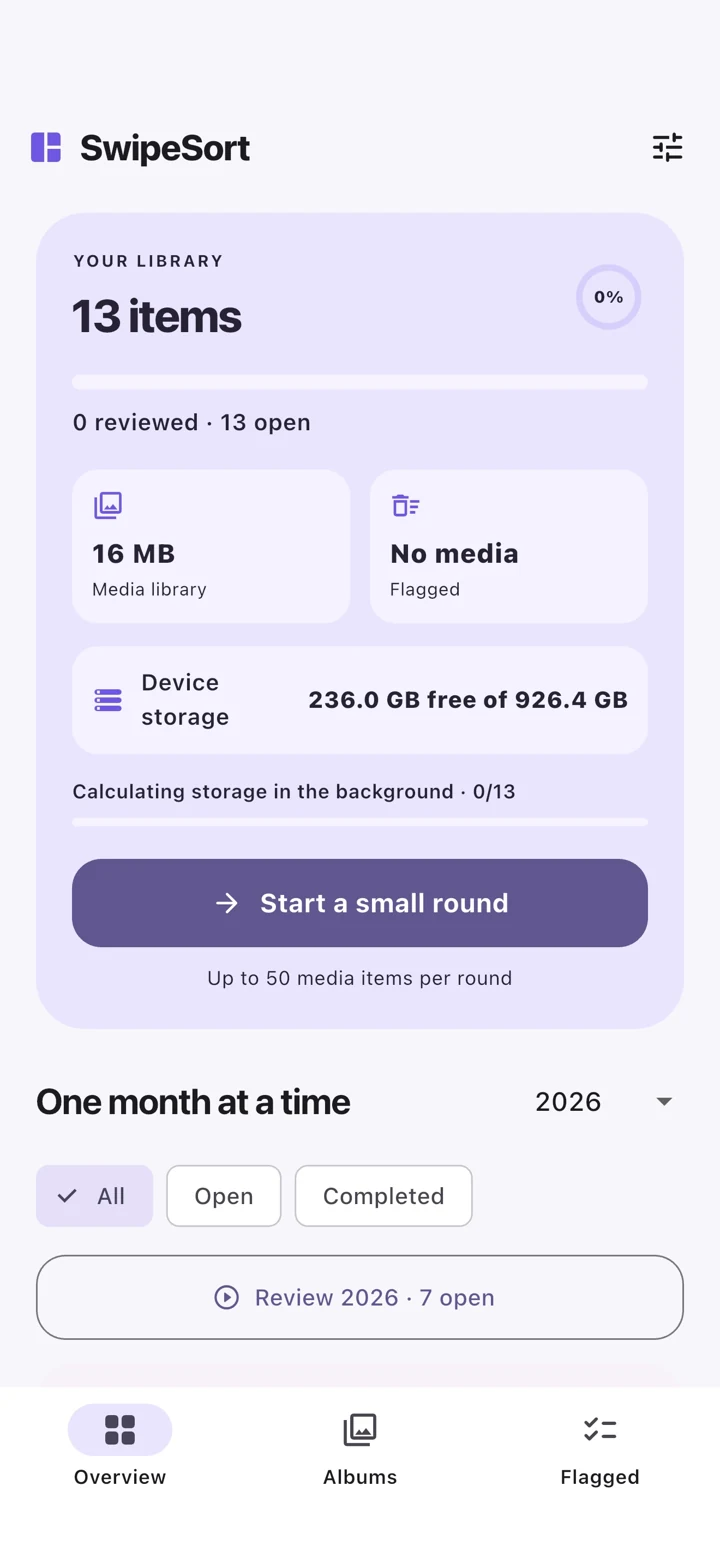 SwipeSort iPhone: Library overview with a small-round action